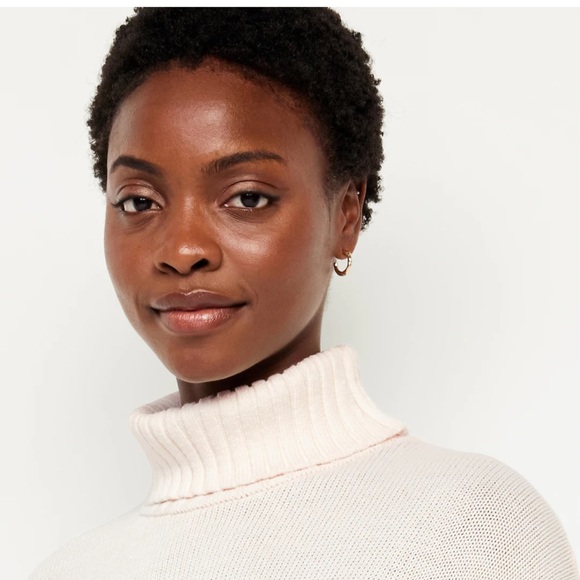 NWT OLD NAVY Turtleneck Tunic Sweater COLOR WHITE SIZE LARGE - Picture 4 of 7